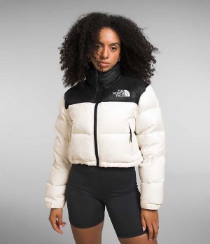 The North Face Nuptse Korta Dunjacka Dam Vita Svarta | SE OELBTD